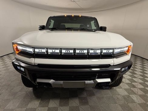New 2026 GMC Hummer EV 4x4 Crew Cab image 11