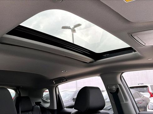 Used 2025 Acura ADX FWD image 20