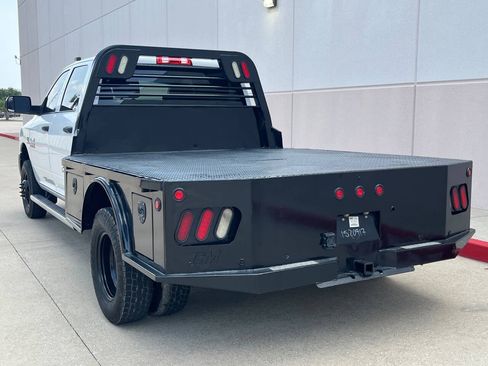 Used 2016 RAM 3500 Tradesman w/ Chrome Appearance Group AWD/4WD image 4