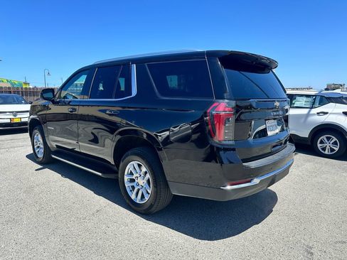 Used 2025 Chevrolet Tahoe LT RWD image 3