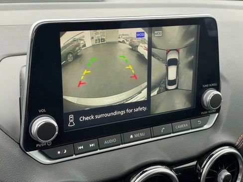 Used 2023 Nissan Sentra SR w/ SR Premium Package FWD image 20