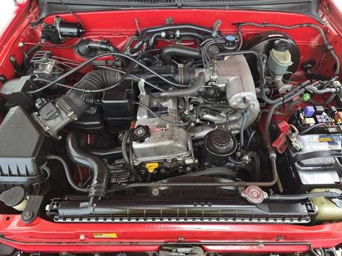 Used 2004 Toyota Tacoma PreRunner RWD image 7