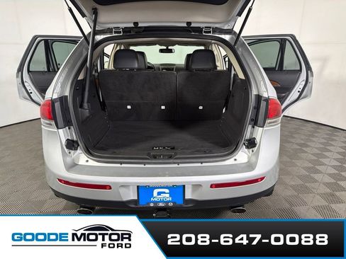 Used 2013 Lincoln MKX AWD image 21