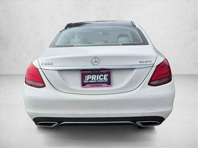 Used 2015 Mercedes-Benz C 300 4MATIC Sedan image 6