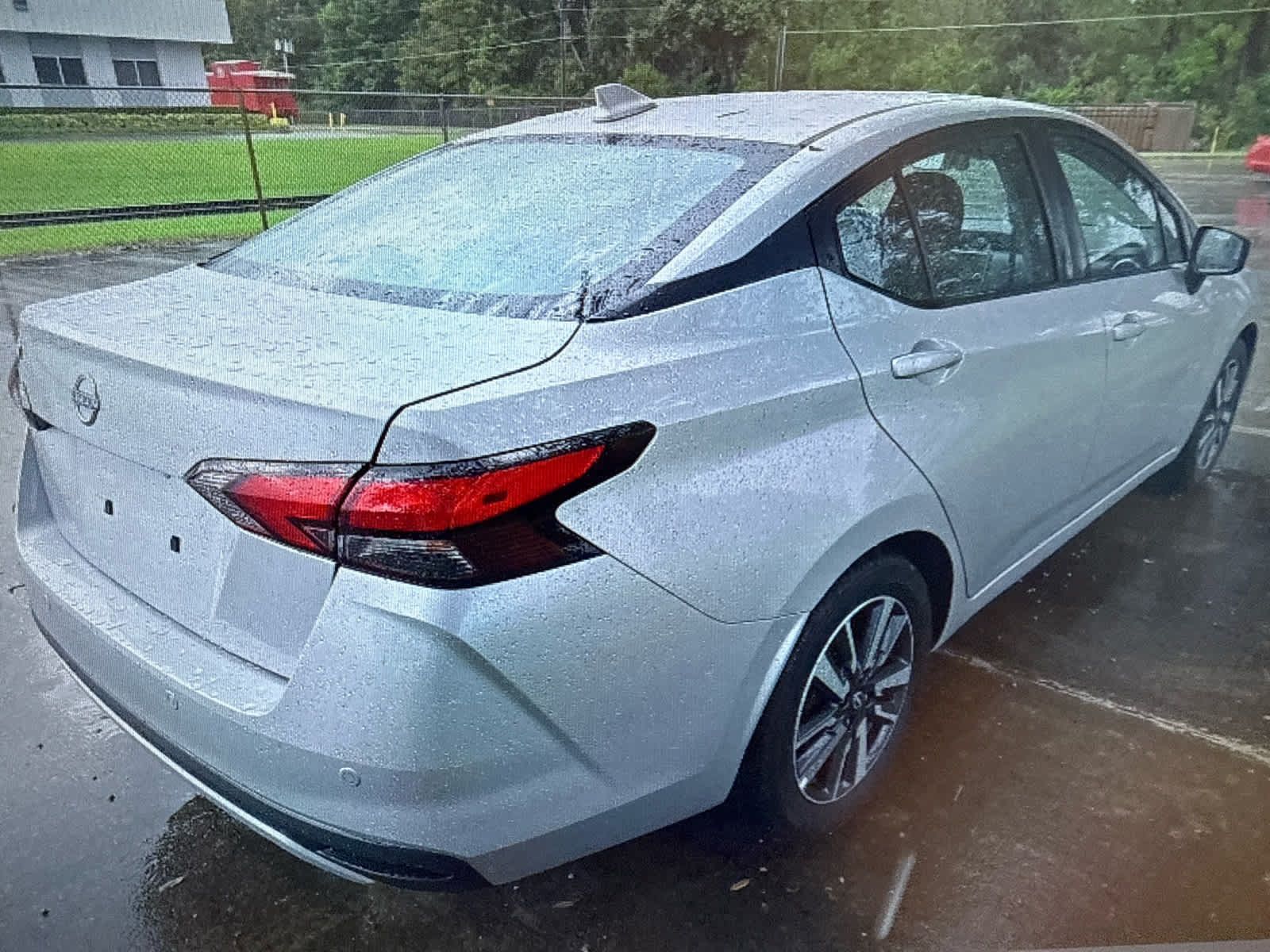 Used 2025 Nissan Versa SV FWD image 2
