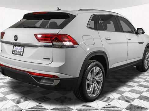 Used 2021 Volkswagen Atlas Cross Sport SEL image 14
