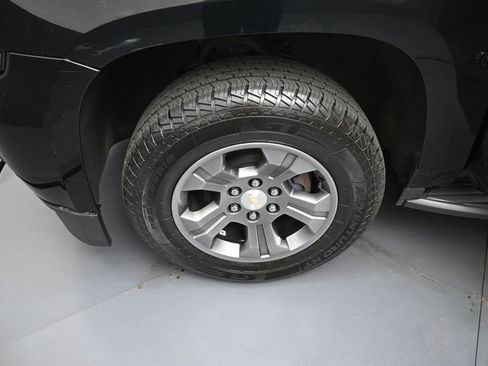 Used 2019 Chevrolet Tahoe LS w/ Skid Plate Package AWD/4WD image 30