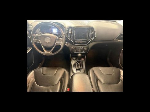 Used 2019 Jeep Cherokee Limited AWD/4WD image 13