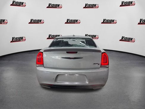 Used 2022 Chrysler 300 S image 6