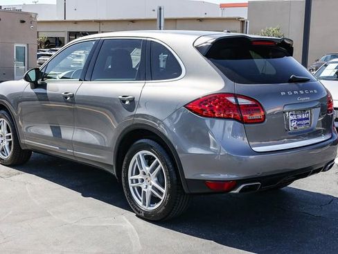 Used 2012 Porsche Cayenne image 4
