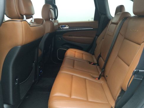 Used 2016 Jeep Grand Cherokee Summit image 18