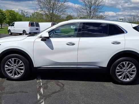 Certified 2022 Buick Envision Preferred FWD image 5