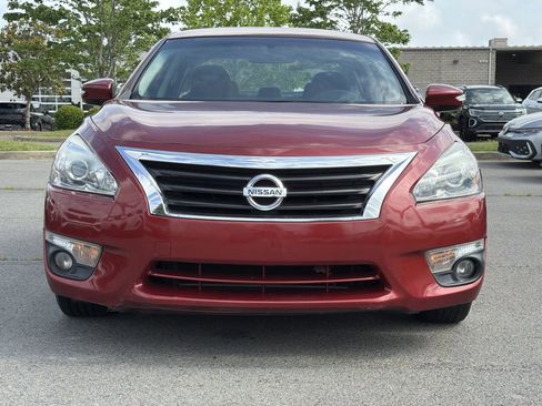 Used 2015 Nissan Altima 2.5 SV w/ Convenience Package FWD image 8