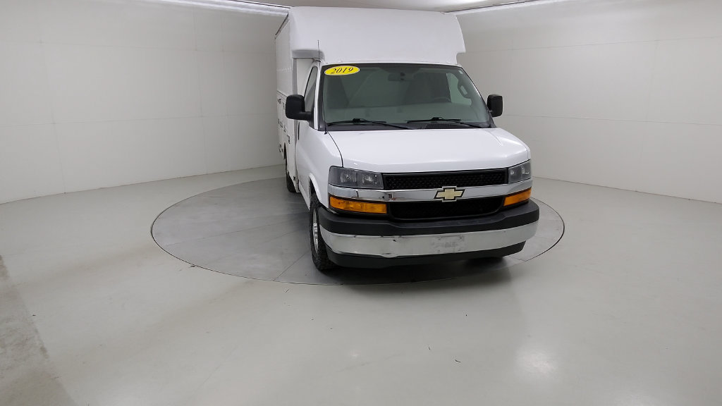 Used 2019 Chevrolet Express 3500 w/ Power Convenience Package RWD image 14