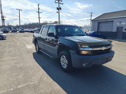 Used 2002 Chevrolet Avalanche 4x4 w/ Off-Road Suspension Pkg image 6