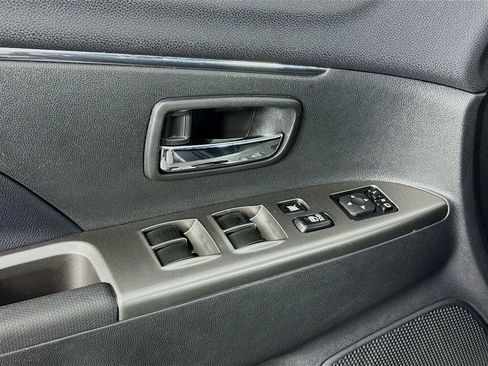 Used 2024 Mitsubishi Outlander Sport SE image 19