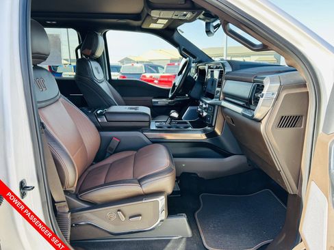 Used 2025 Ford F150 King Ranch image 38