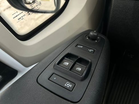 Used 2021 RAM ProMaster 2500 FWD image 19