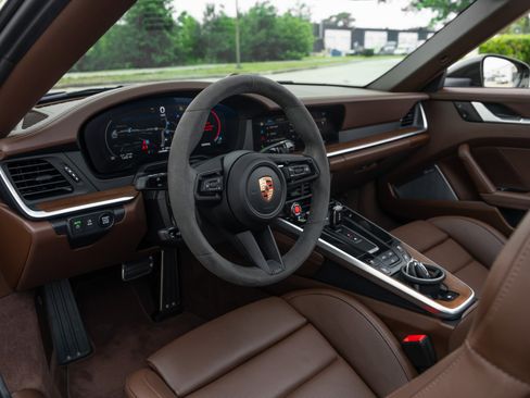Used 2026 Porsche 911 Carrera S RWD image 8