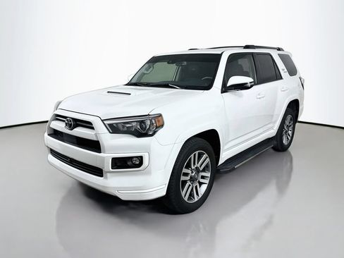 Used 2022 Toyota 4Runner TRD Sport w/ Technology Package AWD/4WD image 3