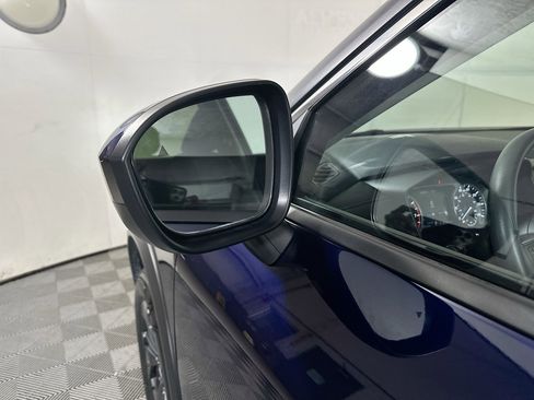 Used 2024 Nissan Rogue SV FWD image 10