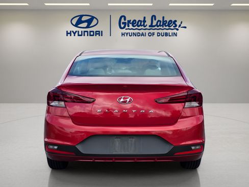 Used 2020 Hyundai Elantra SE FWD image 4