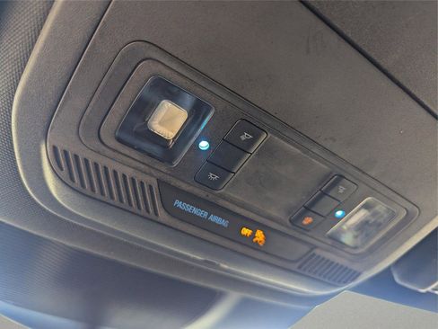 Used 2020 Ford Explorer Limited AWD/4WD image 15