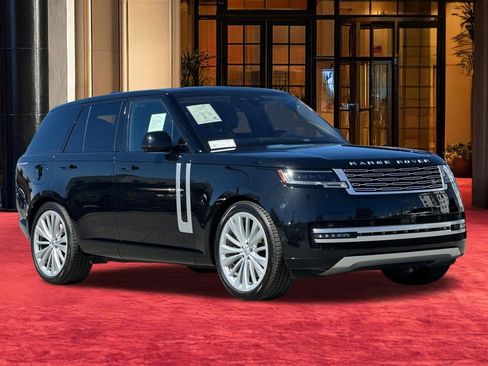Certified 2023 Land Rover Range Rover First Edition AWD/4WD image 7