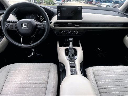Used 2026 Honda HR-V LX image 16