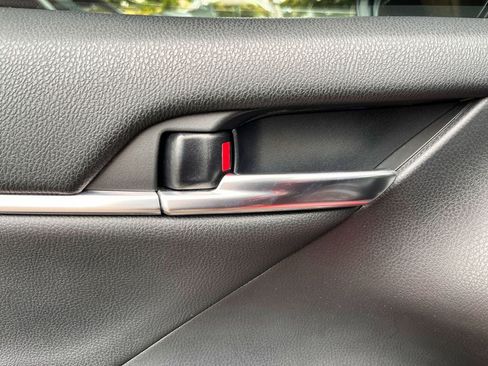 Used 2021 Toyota Camry XSE w/ Cold Weather Package FWD image 55