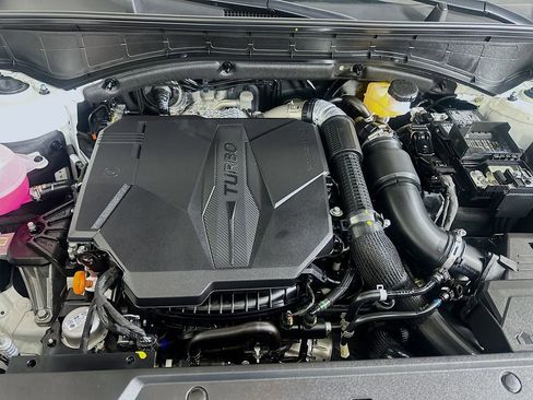 Certified 2025 Hyundai Santa Fe Calligraphy image 31