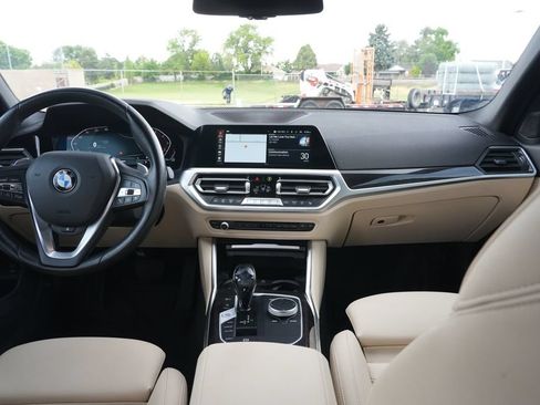 Used 2021 BMW 330i xDrive Sedan w/ Convenience Package AWD/4WD image 18