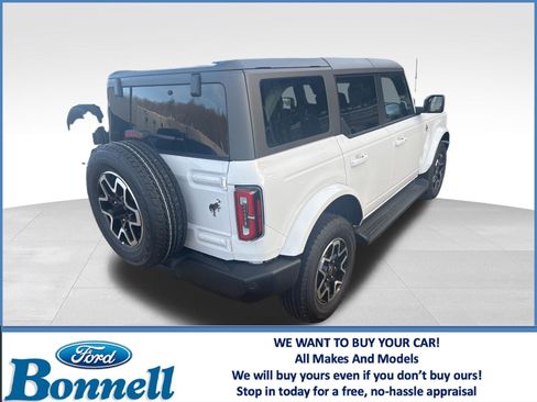 New 2025 Ford Bronco Outer Banks image 3