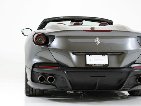 Certified 2022 Ferrari Portofino M RWD image 26