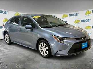 Used 2023 Toyota Corolla LE video 1