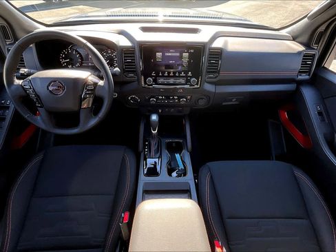 Used 2023 Nissan Frontier PRO-4X w/ Technology Package image 14