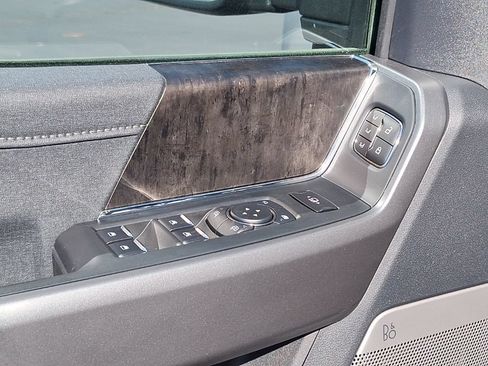 New 2026 Ford F350 Lariat w/ Black Appearance Package AWD/4WD image 3