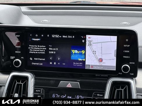 Used 2022 Kia Sorento SX w/ Panoramic Sunroof Package image 4