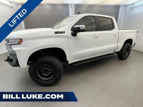 Used 2021 Chevrolet Silverado 1500 LT AWD/4WD image 1