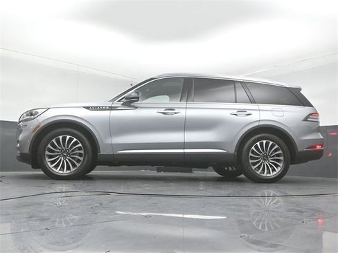 Used 2022 Lincoln Aviator Reserve w/ Equipment Group 201A image 47