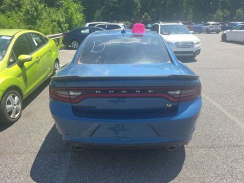 Used 2022 Dodge Charger Scat Pack RWD image 5