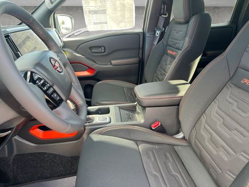 New 2026 Nissan Frontier PRO-4X w/ Pro-4x Convenience Package image 19