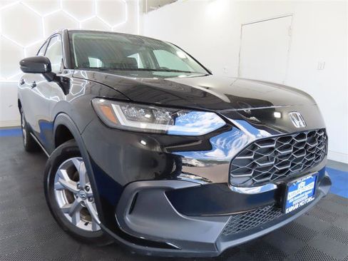 Used 2024 Honda HR-V LX image 2