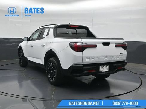 Used 2022 Hyundai Santa Cruz SEL Premium AWD/4WD image 8