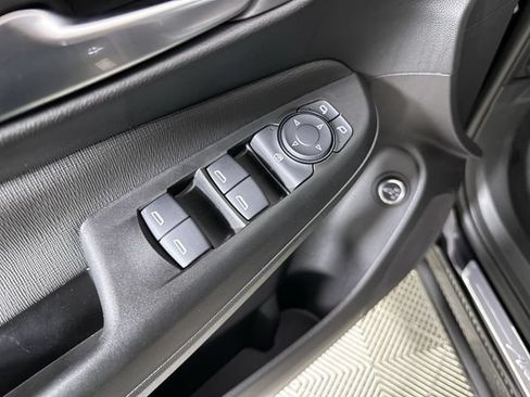 New 2026 Buick Envista Preferred FWD image 25
