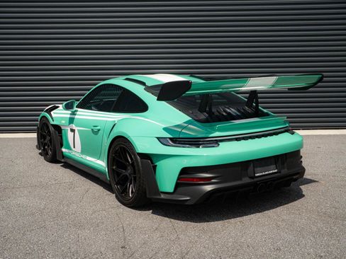Used 2023 Porsche 911 GT3 RS w/ Weissach Package RWD image 3
