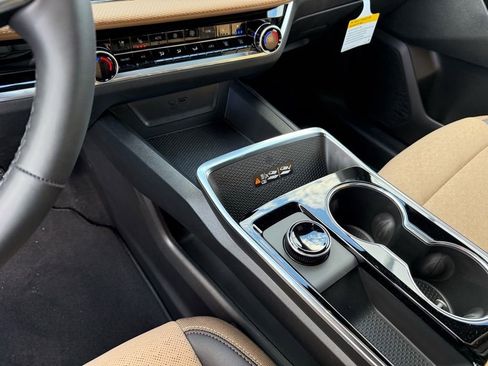 New 2026 Chevrolet Equinox ACTIV w/ Convenience Package III image 15