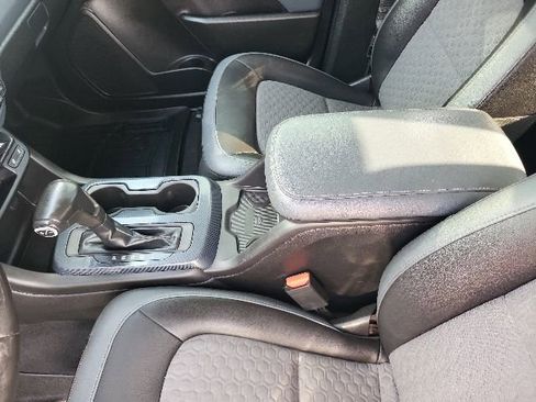Used 2019 Chevrolet Colorado Z71 AWD/4WD image 28