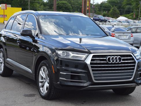 Used 2017 Audi Q7 3.0T Premium AWD/4WD image 2