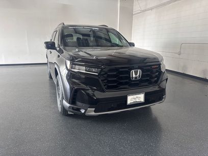 Used 2025 Honda Pilot TrailSport